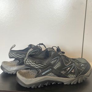 Like new Merrell sandals - comfortable.  Waterproof. Hiking or kayaking